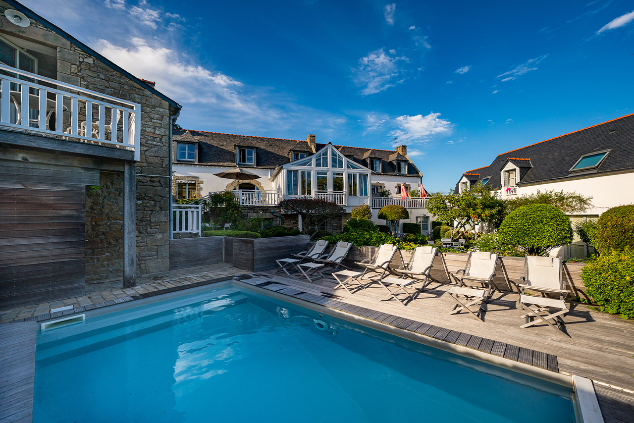 hotel-en-bord-de-mer-au-morbihan-1280px